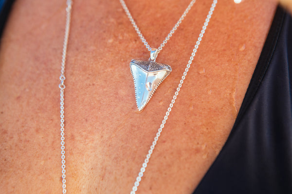Akheilus Great White Shark Pendant
