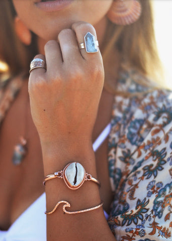 Rose Gold Cowrie Bracelet